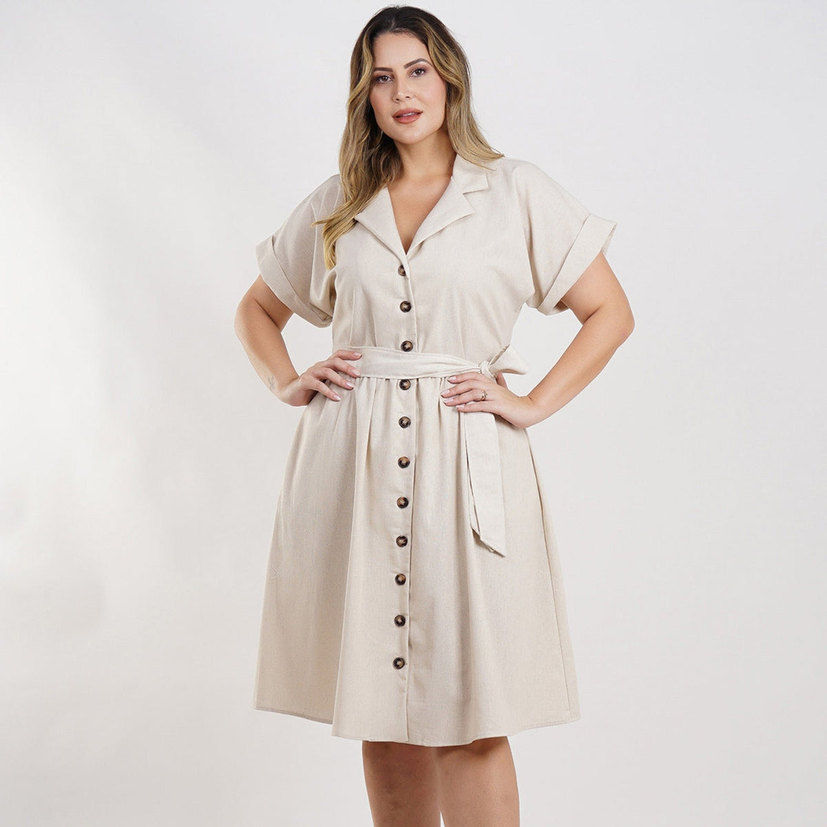 Vestido Asha Curto de Linho Plus Size